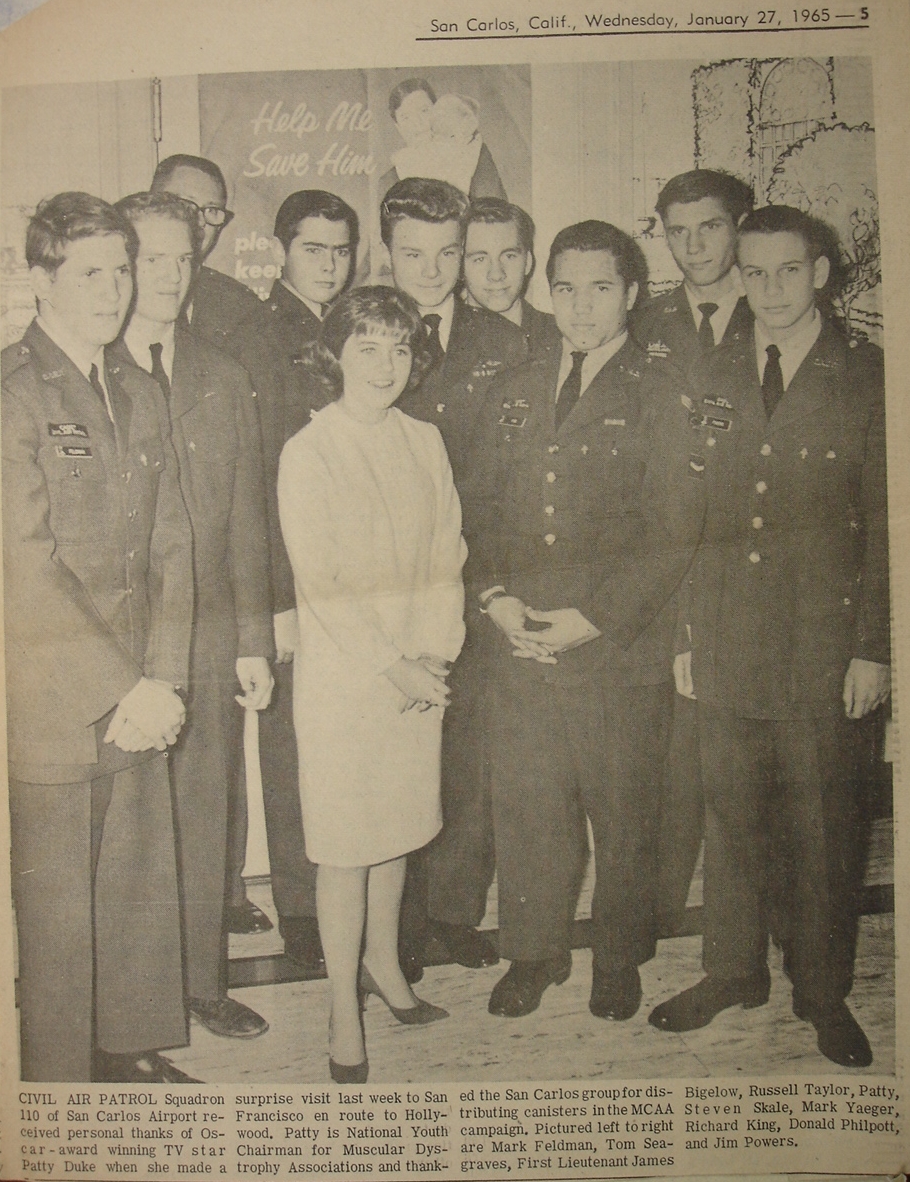 PattyDuke_012765 Patty Duke visits San Carlos Airport Jan. 27, 1965